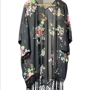 Black Floral fringe kimono Size M
